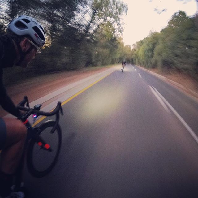 wearebikemob's tweet photo. Speed blur selfies sinking into the suburbs. ❄️ #MorningRoll #WhereIride #RoadsLikeThese #SpeedSelfie #BassoBikes #Wymtm #NotSummer #KaskProtone #ShowYourKask #ForeverButtPhotos #Ride100Percent #WeAreBasso #DetailsMatter https://t.co/LDk3JTyDPY https://t.co/5aT3fZWyFn