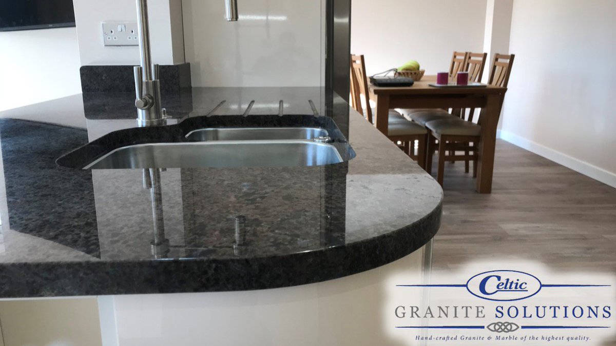 Have a look at this #absolutelystunning #Graniteworktop. Our client chose #LabradorAntique, 30mm. 👌This #stone works very well with #Cream or #woodfinishcabinets and helps achieve a #traditionallook.