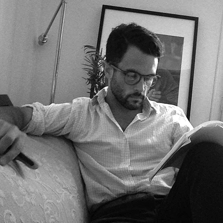 LA CONTRA | Lambert Perera, creador de Les Chausseurs <a href="/leschausseurs/">Les Chausseurs</a>  ow.ly/6QST30jLOVs