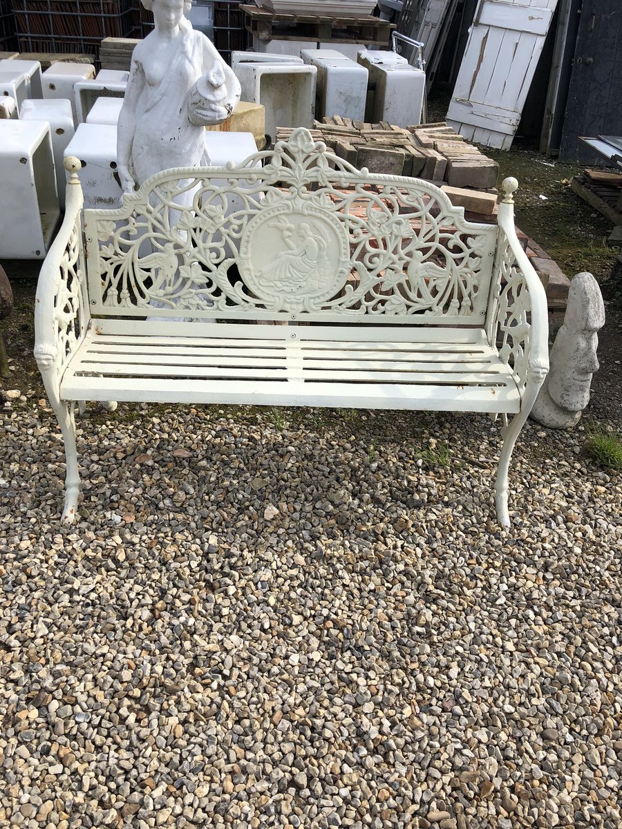 TheHouseofCream's tweet photo. Cream garden furniture #choices #cream #gardenfurniture https://t.co/BsYZR8XCDk