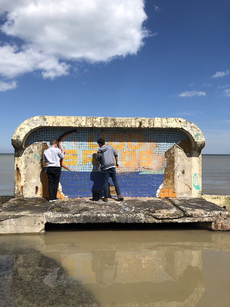 haeckels_'s tweet photo. This sign is important to our town whilst it’s surrounded by decay and neglect we couldn’t let it be tagged #lovemargate https://t.co/luXeMlJxT4