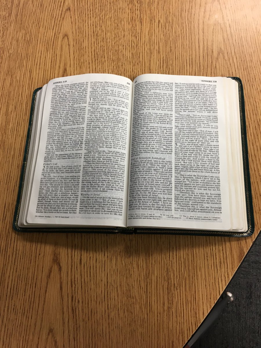 C27832419Cookl's tweet photo. Ready for Harts Bluff morning Bible study.  Students loving The Lord!  #hbisd https://t.co/jRXnmUjUYz