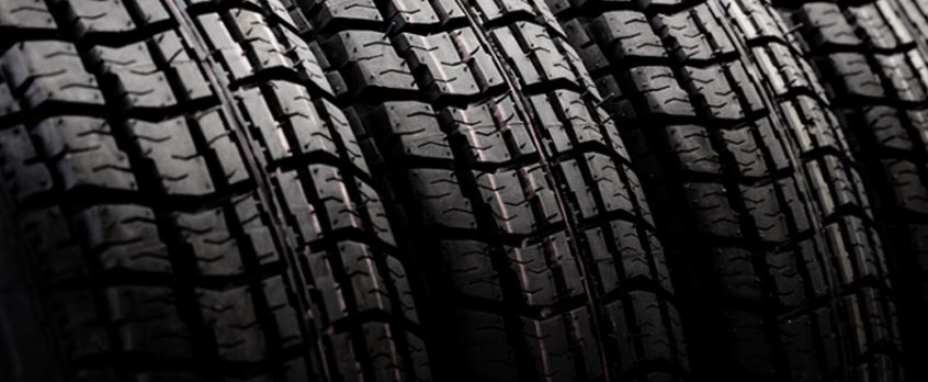 GarageValvoline's tweet photo. ¿Ya es hora de comprar llantas nuevas? Nuestros expertos responden 7 de las preguntas más frecuentes. https://t.co/BmgeeG6Asy https://t.co/ZwJMQfHbeq
