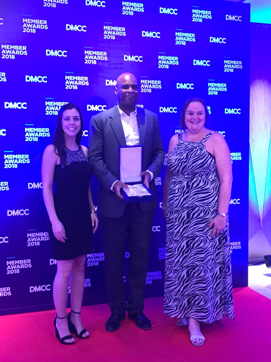 Monamitech01's tweet photo. Extremely delighted to be recognized as the "Most Innovative Startup of the year" at the @DMCCAuthority Member awards last night. Thank you to the whole DMCC organization for organizing such a great event!
#DMCCMemberawards #Dubai #Recognition #Innovation #MonamiTech #PlugandPlay https://t.co/r9Hi5CHxzm