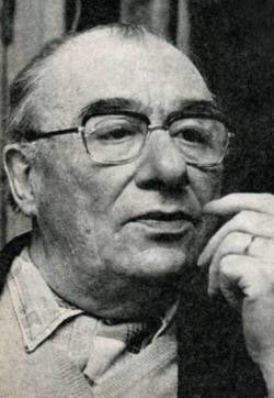   #LesCinéastesDuHangarRangée 1 :3- LOUIS DAQUIN30 mai 1908 - 2 oct 1980(France)- Nous Les Gosses (41)- Le Voyageur de La Toussaint (43)- Le Parfum de la Dame en Noir (49)- Bel Ami (55)- Les Chardons du Baragan (57)Cofondateur de la Coopérative Gale du Cinema Français