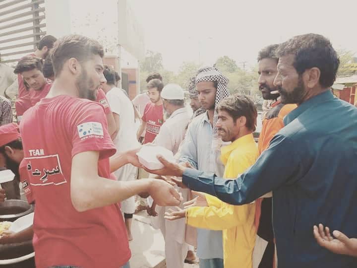 Piyare_l_o_g's tweet photo. Thankuu @iqrarulhassan For Appriciating #bahawalpur #performnce of today 
#Alhmdulilah
#یہ_ہاتھ_سلامت_ہیں_جب_تک
#LabourDay https://t.co/FpgjppRL8p