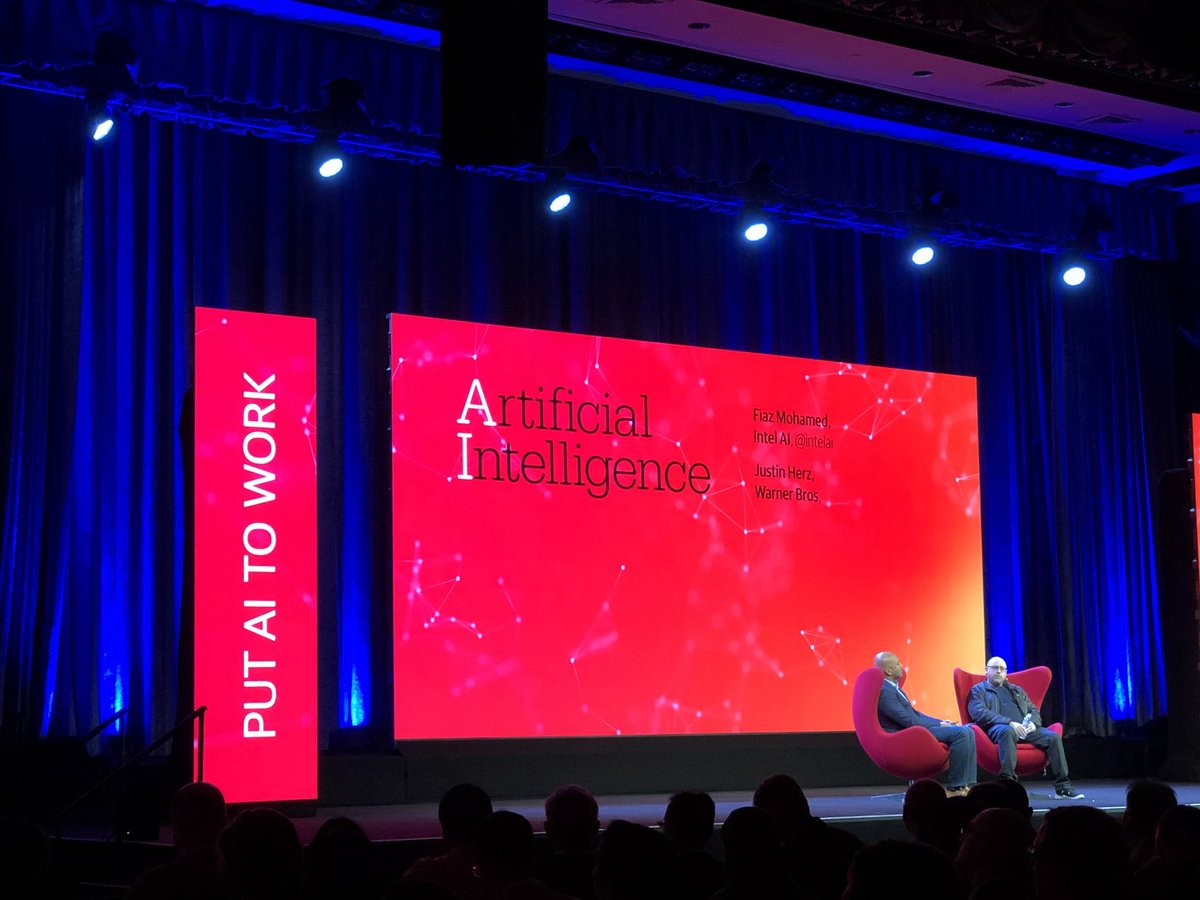 GermanyDigital's tweet photo. Get your data in order! „The key to derive value from AI lies in professional  data management“ says @jherz Justin Herz EVP Warner Bros.“ ... IT providers will like that. #TheAIConf https://t.co/RVsTQw1a9O