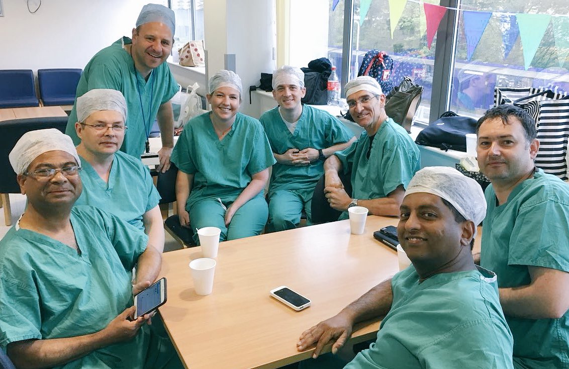 EMSUrology's tweet photo. Thank you for joining the #EMSmasterclass yesterday in Cambridge. And a big thank you to @OTRAXER and @OJWiseman for leading this training. Very interesting cases. If you wish to register or learn more about EMS Education > https://t.co/CszM3CJtV8 https://t.co/Stuje3tajS