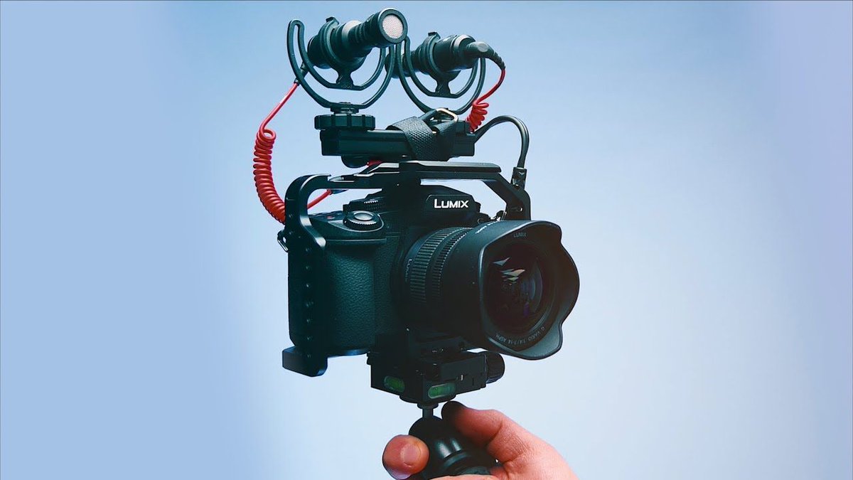 SourceDist's tweet image. Caleb from DSLR Video Shooter took the phrase, "two's better then one" to the next level with his dual @rodemics #VideoMicro set up!

Check out his video to see how he got this set up working on his Panasonic Lumix G85! buff.ly/2vOKVdR
