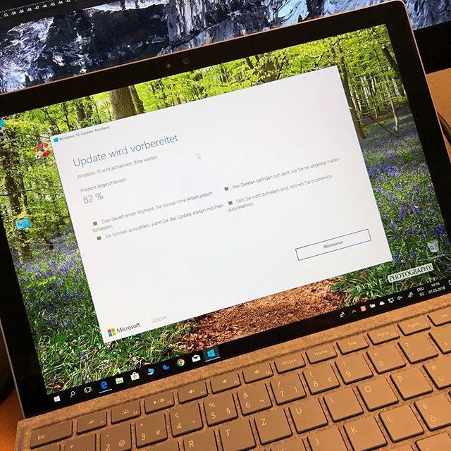 jcfrick's tweet image. Zeit für das #Windows10AprilUpdate auf meinem #SurfacePro4