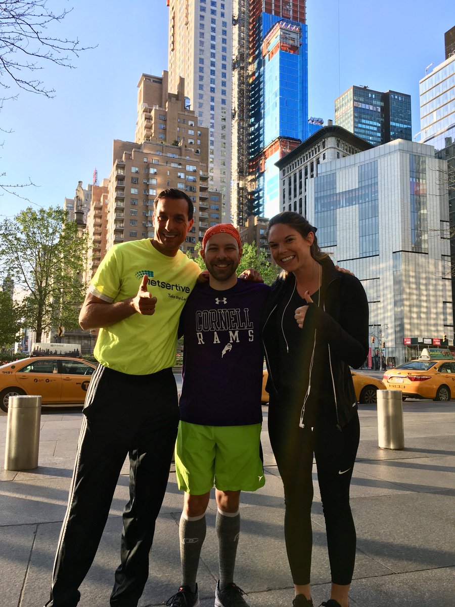 Netsertive's tweet photo. @RetailInnovate Fun Run through Central Park this morning 🌇🏃🏻‍♀️🏃🏻‍♂️ #Netsertive #RIC18 https://t.co/zkkM9EDufm