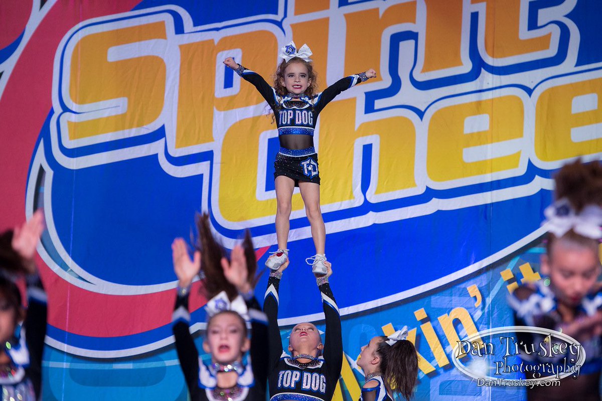 It’s officially Summit Week! ❄️💙❄️
