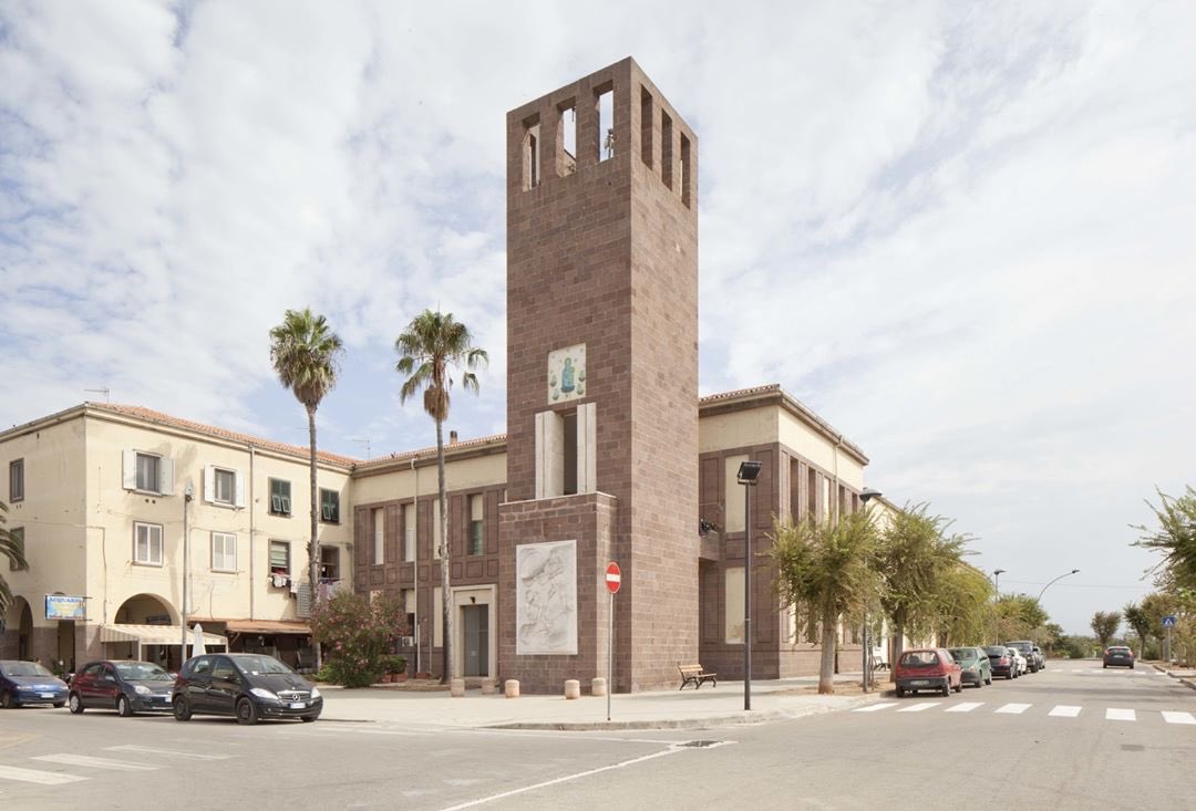 KeepSardinia's tweet photo. Did you know right next to Alghero you can observe some great fascist architecture in Fertilia? 📷 by A.E.Ferrario https://t.co/EBlSZMbHEN