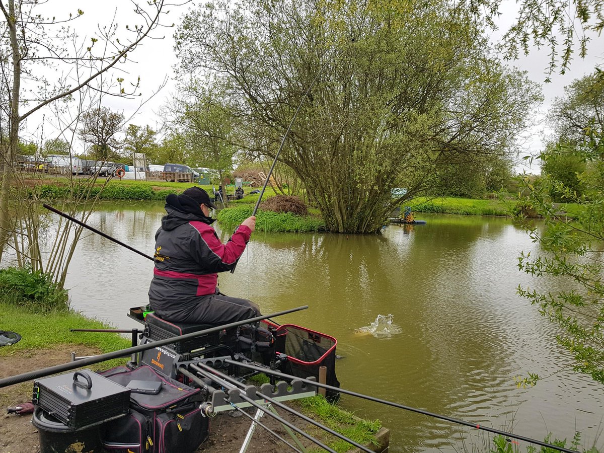 ASAngling's tweet image. Just thought we would post a few pictures from Sunday's England Disabled Team fund raiser match. It was a good day for @tonypayne71 who was second on his lake and 3rd overall with 53lb 06oz however it wasn't such a good day for @jakeyp_94 who threw back 15lb of skimmers &amp;amp; a carp.