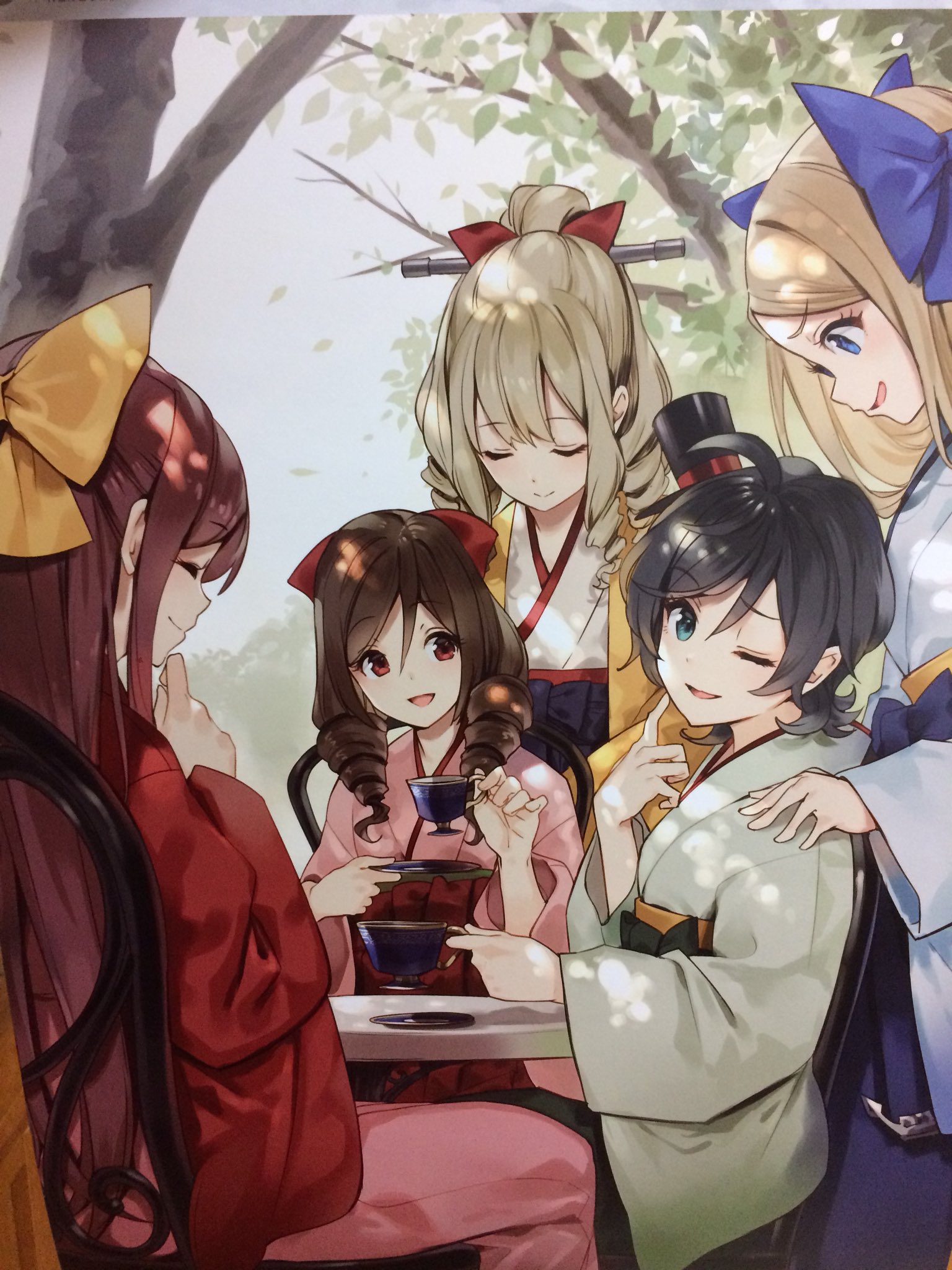 Twitter 上的 すっとん 本日から5月 年末に届いた艦これカレンダー 18年5月のカレンダーは神風型姉妹だー これは嬉しい ｏ ｏ 旗風がカレンダーに描かれてるだけでも可憐だな なんちゃって 艦これ 神風 朝風 春風 松風