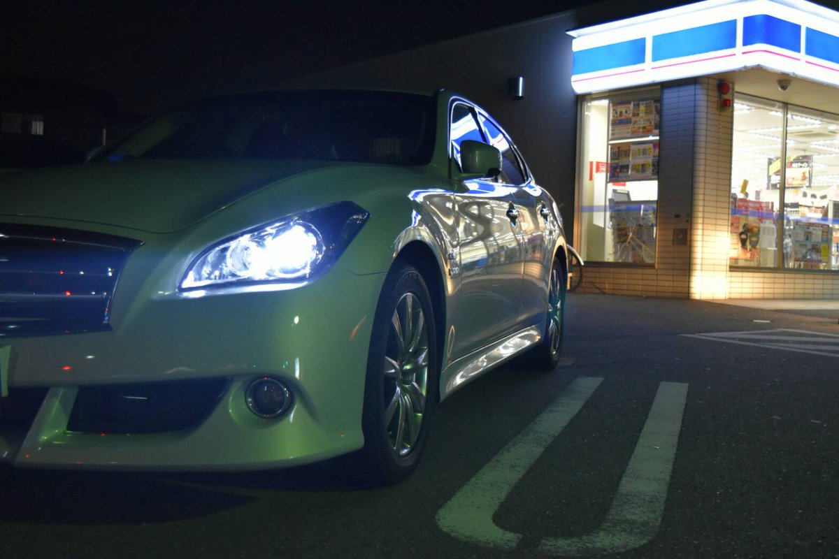 hy51VIP's tweet photo. @mcx1221t 僕のはカーメイトのクールスカイっていう6700kのhidつけてます！フォグはCATZのledフォグで、白と黄色に変えれるやつです！夜は普段は視認性良いですけど雨が降ったら人によっては見えづらいと感じるかもしれないです🤔参考にどうぞー！ https://t.co/H1PIX0mTYf