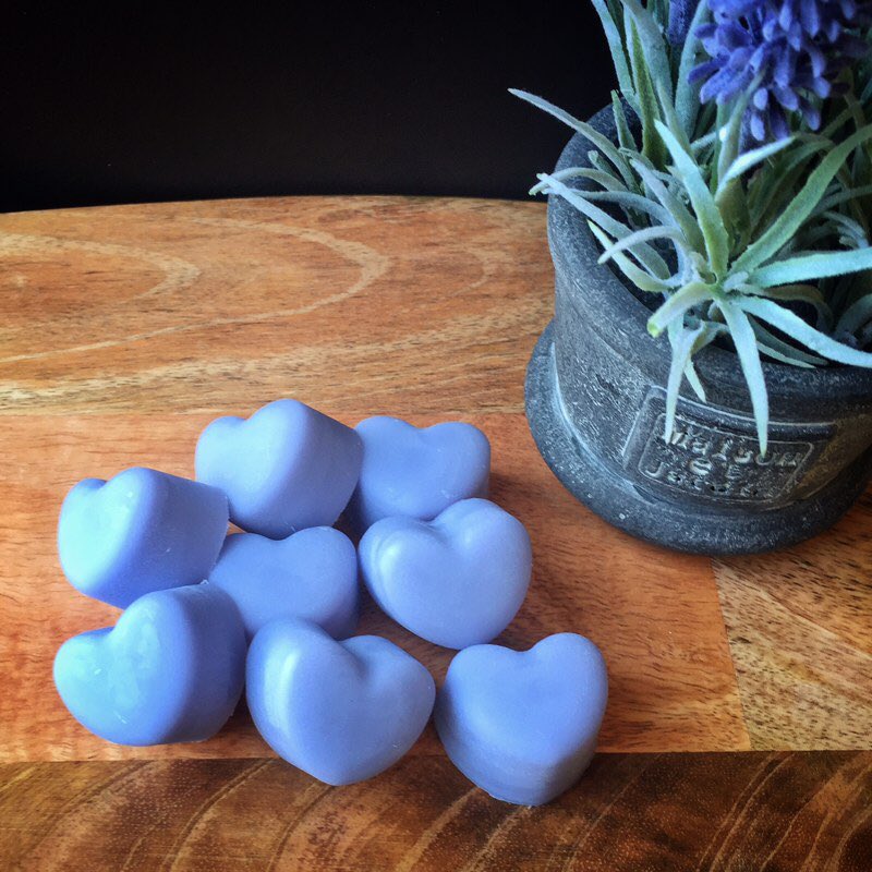 Georgia_James18's tweet photo. 🌿 Blueberry Crush 4 hearts £2.20🌿 #highlyfragranced #soywax #waxmelts #crueltyfree #homedecor #SmallBusiness #interiordesign #waxaddict https://t.co/dpM3x2g002