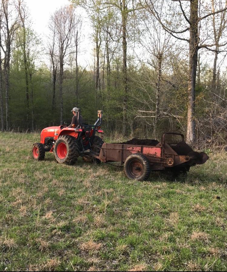 blknoiz009x's tweet photo. We started the spring food plots last week but still had enough time to put a KY bird in a coma! @ZinkCallsAvianX #chickenlitter #organic https://t.co/3KfvBXqhmd