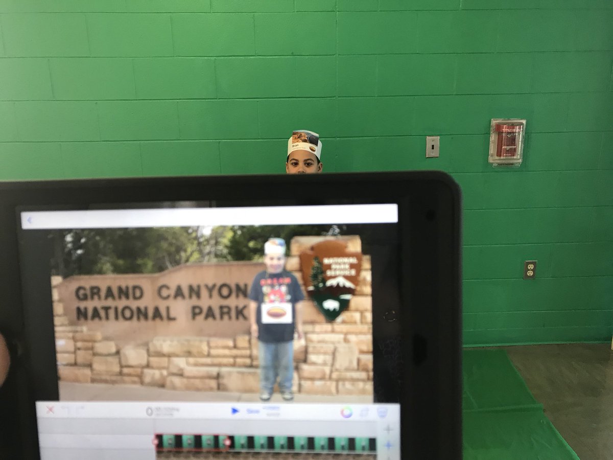 Nodell_library's tweet image. Grand Canyon tour guides hard at work this morning making their video welcoming visitors to their National Park. Exciting things are happening in the @Hampton_Street library this morning! @DoInkTweets @StjamesLinda #researchisfun