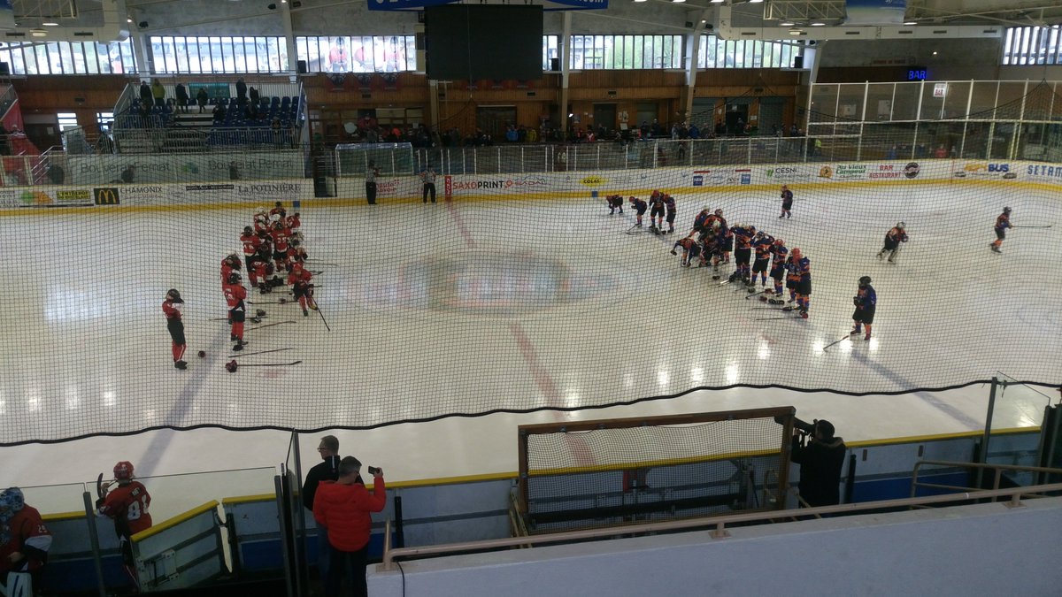 Ligues_Sud_Est's tweet photo. Défaite 7-1 de nos jeunes joueurs face à une équipe Nord-Américaine plus physique et plus expérimentée !

Le prochain match se jouera demain contre la sélection Midwest (USA &amp; Canada) à CHAMONIX à 9:30 AM. https://t.co/u8TIrybKaz

#Developpement #WorldSelect #SudEst #HockeyBauer https://t.co/mVyCyVYYfK