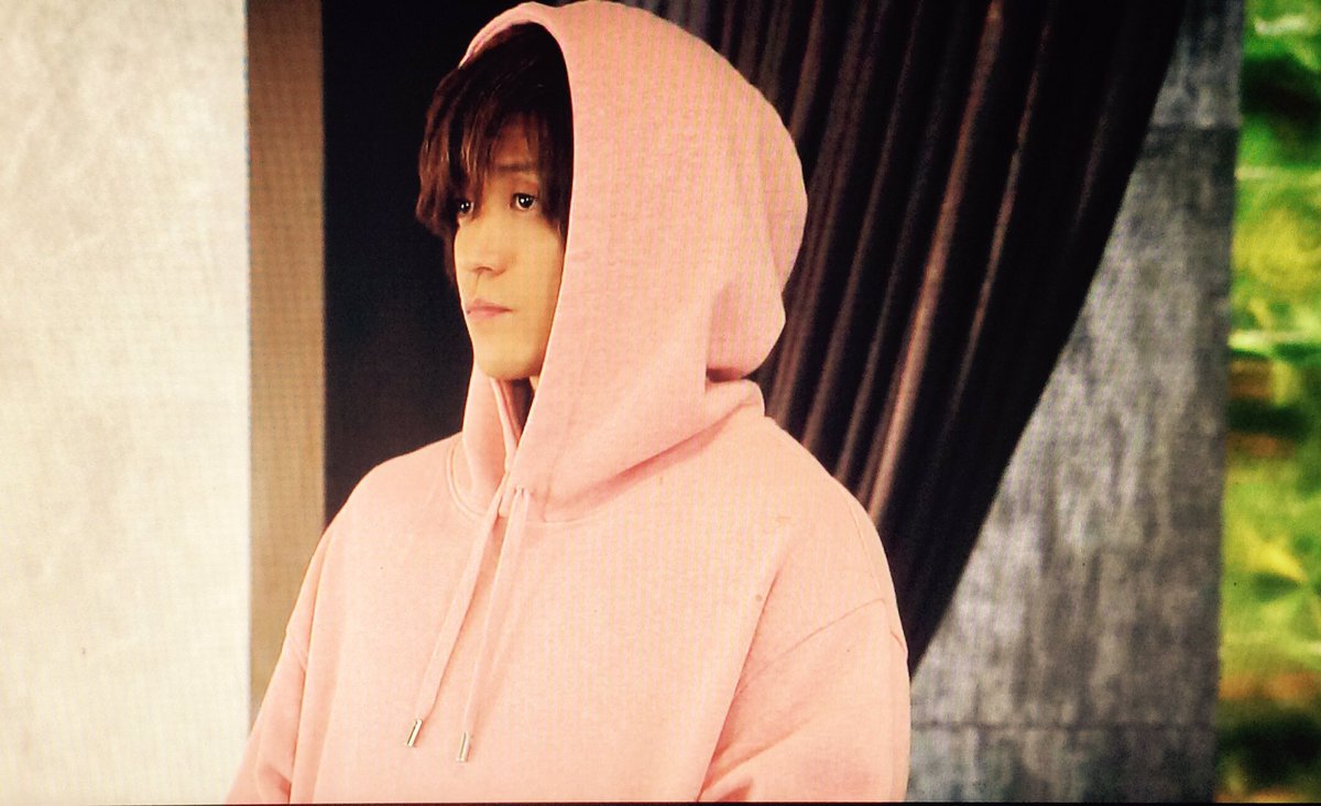 ア スラン ラブツイありがとうございます 横顔も少しはにかんだのもいい 花のち晴れ 花沢類 小栗旬