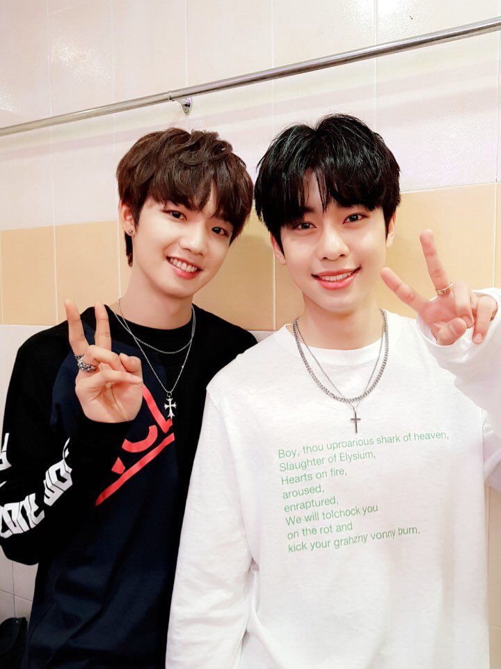 bnmboysofficial's tweet image. [#MXM/임영민X김동현] 

#MXMPICtures #MPIC 
오늘 영동이와 함께해주신 말레이시아 팬 여러분들 정말 감사합니다! 오늘 하루 보내주신 많은 사랑과 응원 잊지 않겠습니다! 아파카바 말레이시아~!  💕

#브랜뉴뮤직 #브랜뉴보이즈 #임영민 #김동현 #엠픽