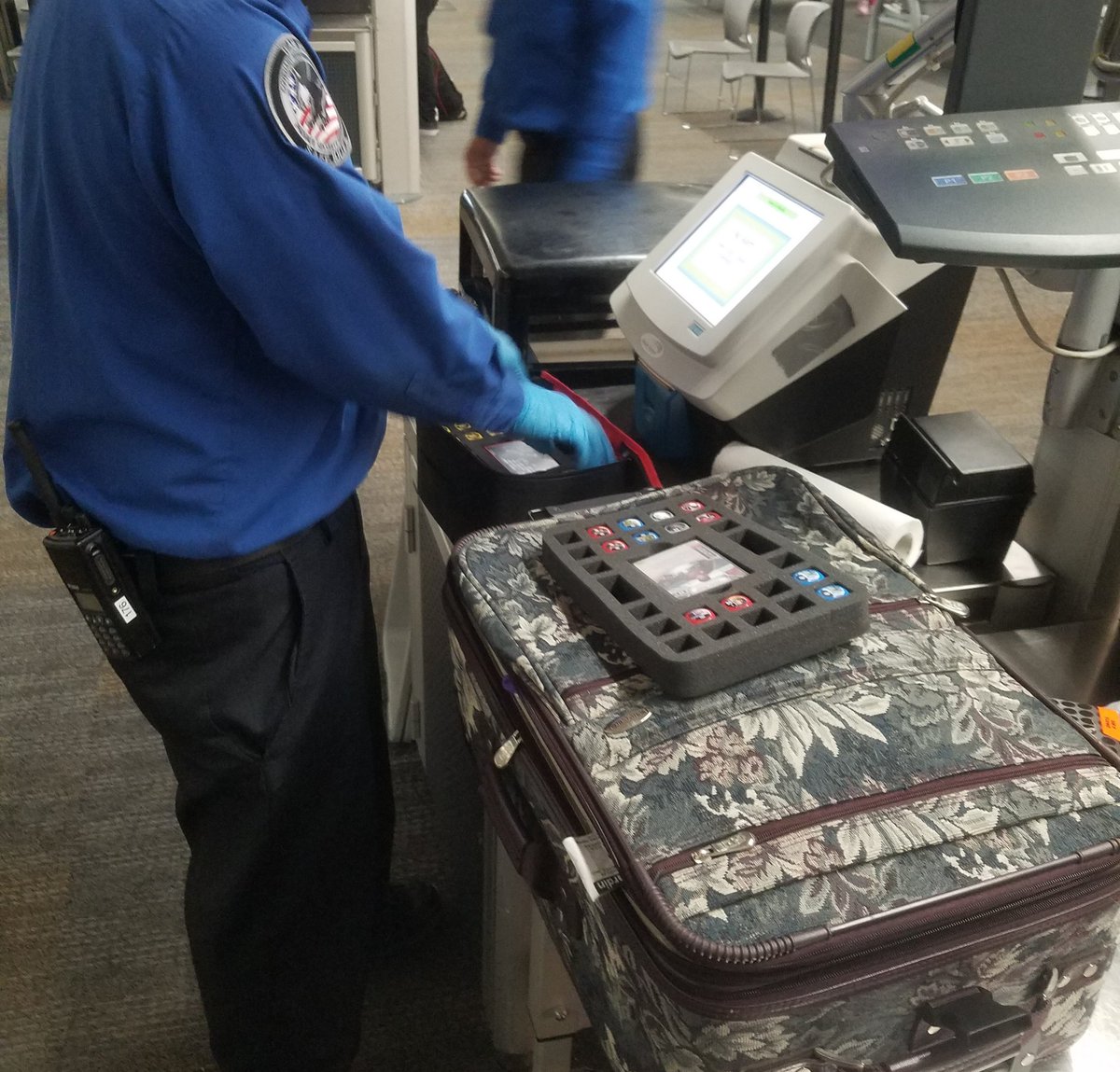 Pure_Sabacc's tweet photo. TSA is not a fan of Destiny... https://t.co/z5X0sMcH2I
