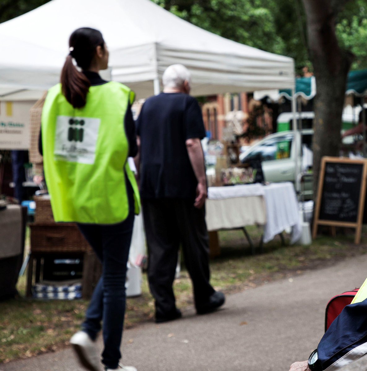 ParsonsFair's tweet photo. We are looking for more #volunteers who could help as #EventMarshalls #ParsonsGreenFair on Saturday, 7th July 2018. More information is under https://t.co/s9E8DRaaAL @LBHF @London_SW6 @LDN_SW6 @FulhamGazette @Fulhamsw6com @ItsOnFulham @FulhamChronicle @FulhamBdwyPanel https://t.co/T1GOglvIba