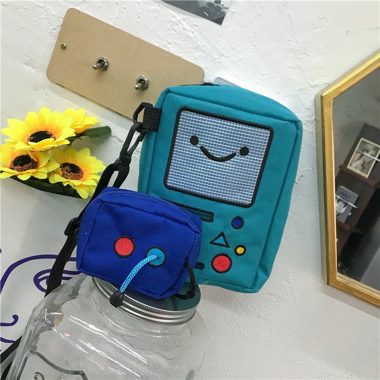 kumaeiei's tweet photo. เปิดจองกระเป๋า Bmo น่ารักมากเลยน้าาา ตุ้งติ้งน้อยสีน้ำเงินก็เป็นเป๋าใส่เหรียญ เราเปิดรับออเด้อแค่รอบเดียวนะค้า ราคาใบละ 150 บาทค่า สนใจสั่งพิมจองไว้น้า แม่ค้ารับจองแล้วจะทักกลับจ้า ใครล๊อคทวิตสั่งเค้าในดีเอ็มเน่อ https://t.co/CLQPcJF4hQ