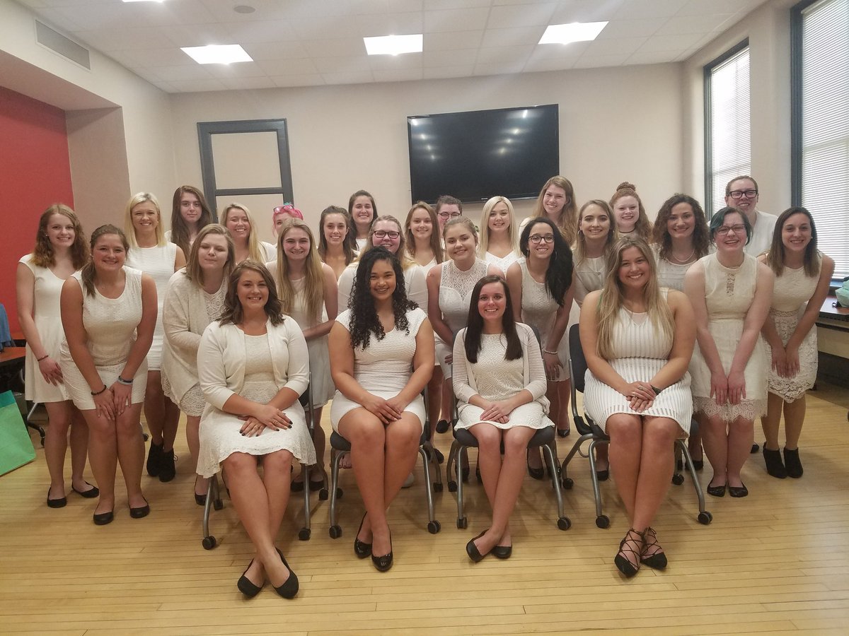 AOIIKappaSigma's tweet photo. Saying goodbye is hard, 4 new Alum AOII's transitioned last night❤ https://t.co/1zZhJwGAYI
