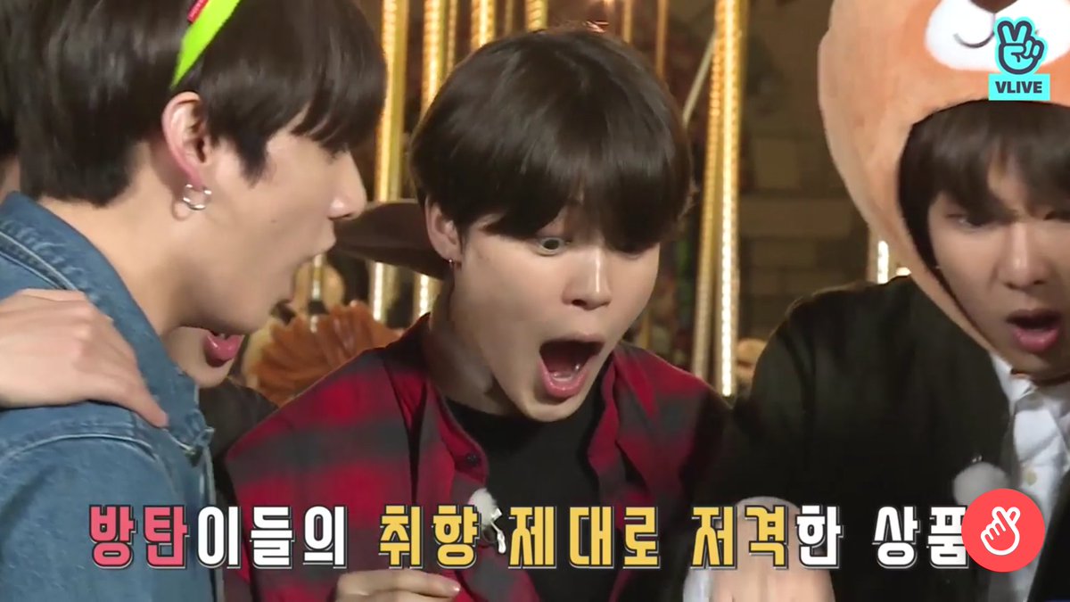 vlicious__'s tweet photo. They were so surprised!😂😂😂
#ramenpower
#PremiosMTVMiaw
#MTVLAKPOPBTS
#MTVLAFANARMYBTS https://t.co/bXyB9LCdA4