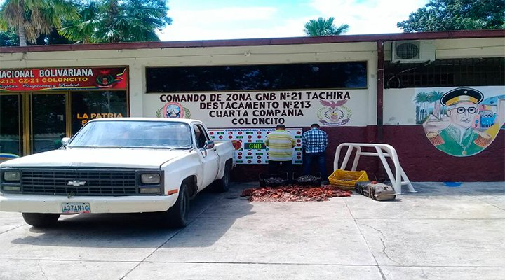 FANB #GNB Desmantelada banda dedicada al contrabando de cobre   modovisible.com.ve/desmantelada-b… <a href="/GNBoficial/">GNB FANB</a> @LopezVargasR @AJ_GonzalezV
