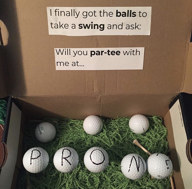 FHSPROM2018's tweet photo. thankfully this PROMposal wasn’t a swing and a miss, @AlbersMalbers and Derek Bokelmann will have a ball at prom!! https://t.co/Z7S5z9XvcQ