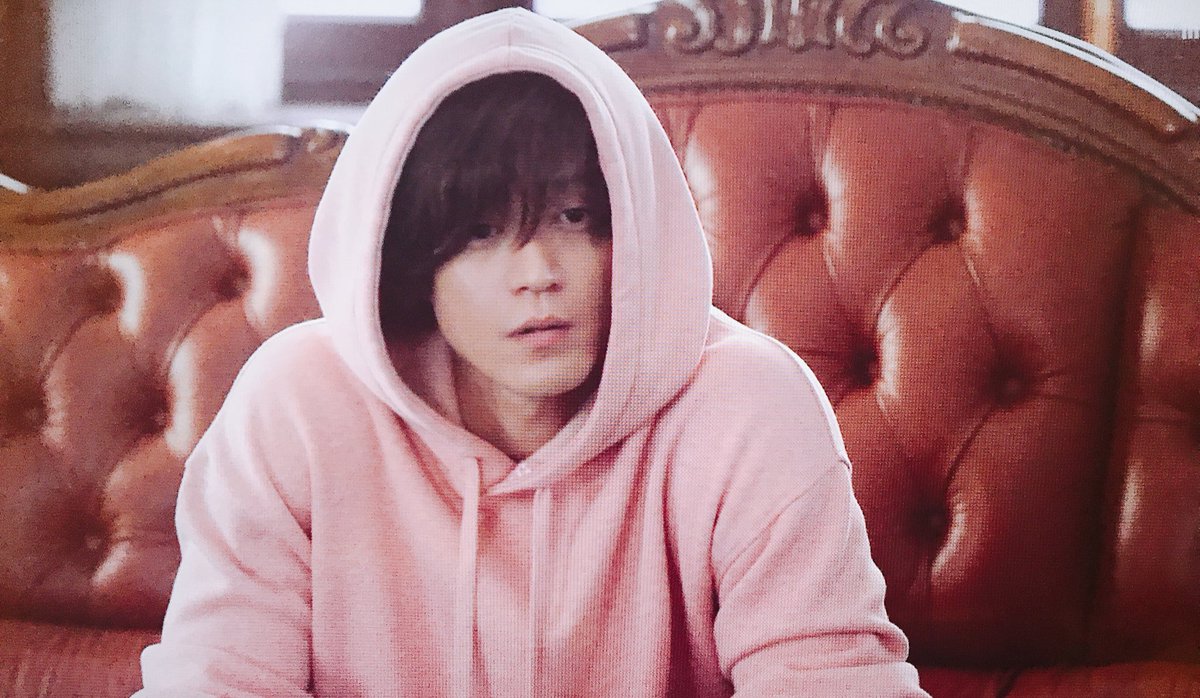 ルルフ בטוויטר あなたが落としたのはこの小栗旬ですか それともこの小栗旬ですか ほぼ同時期でこの振り幅 小栗旬つおい 花のち晴れ いや本当に小栗旬にしても松潤にしても凄いね 次は是非松田翔太君の西門も 阿部君の美作は大丈夫なのか