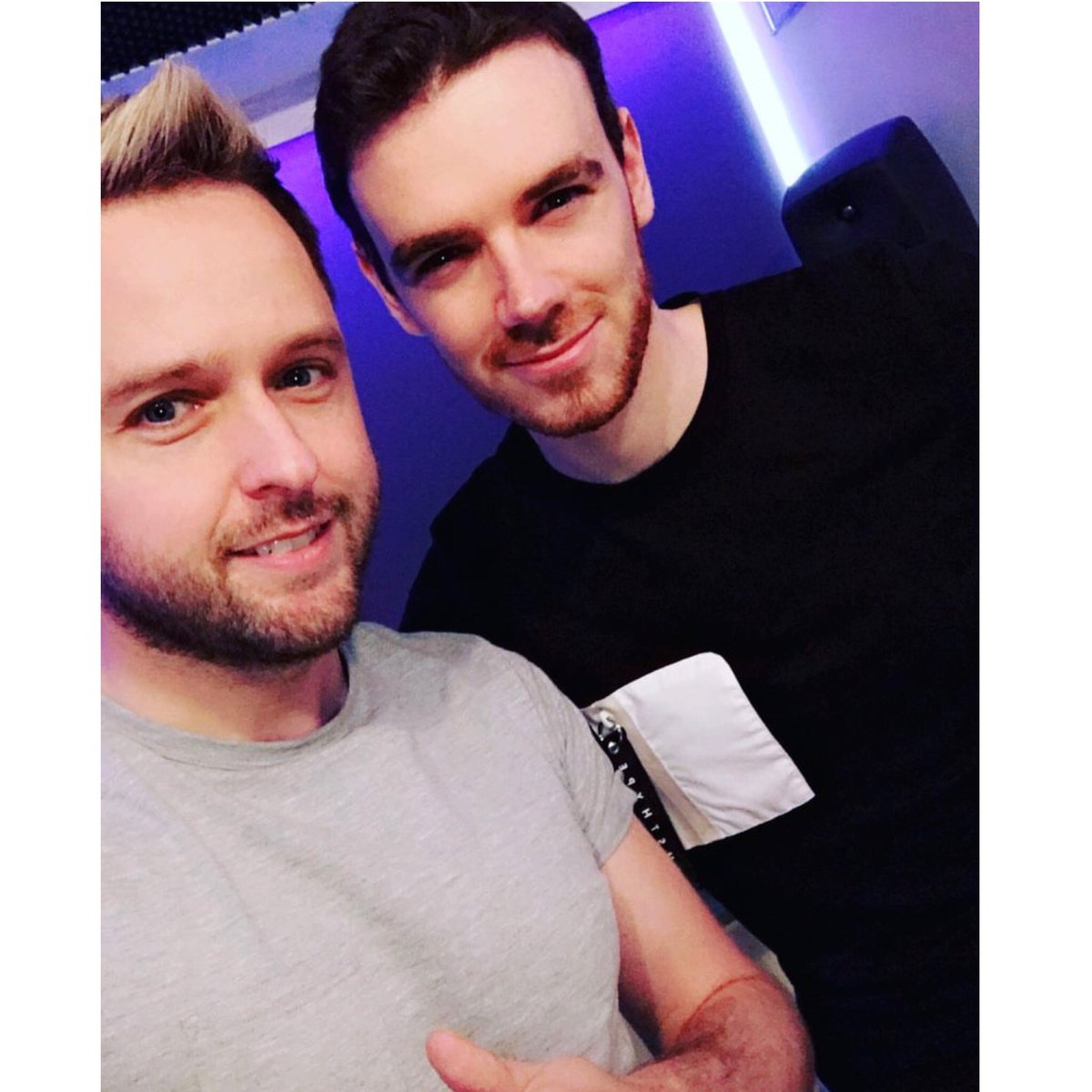 BrianSheil's tweet photo. Fantastic morning recording this guy @derekryanmusic #Nashville #Brytestar 🇮🇪💕🇺🇸 https://t.co/OMNCsUZ0Su