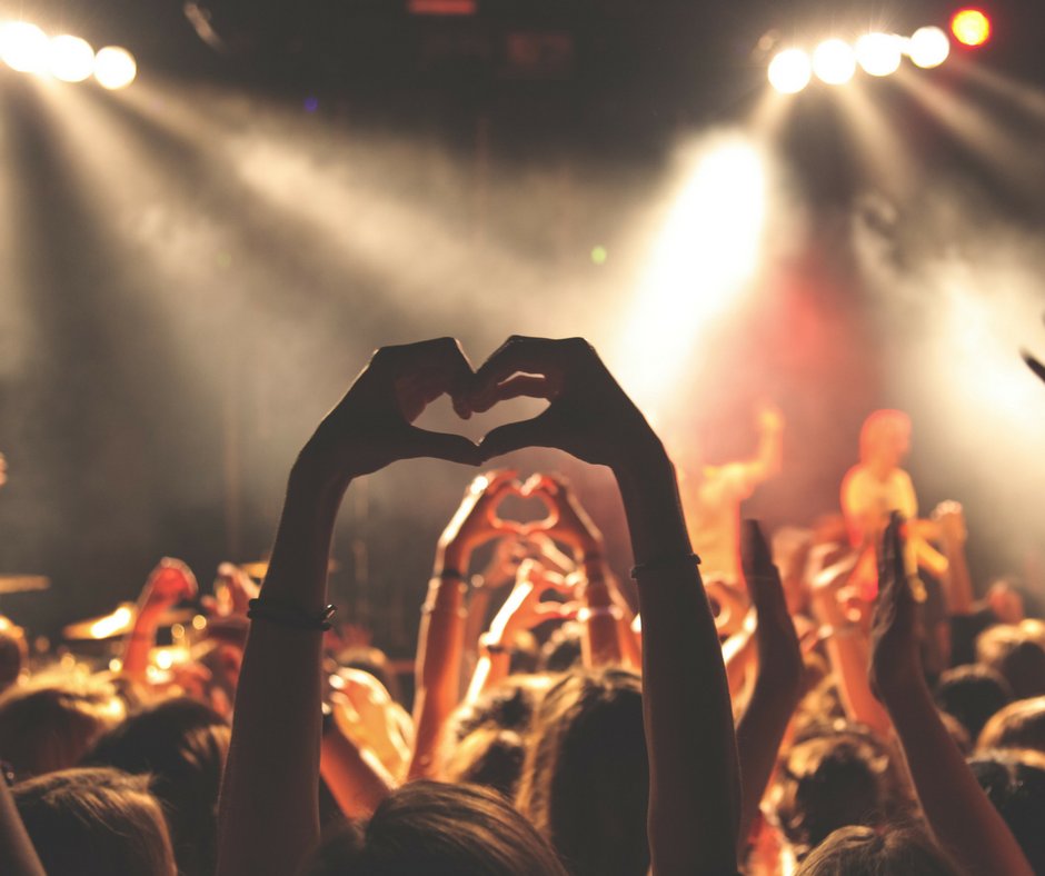 publichousecb tweet media