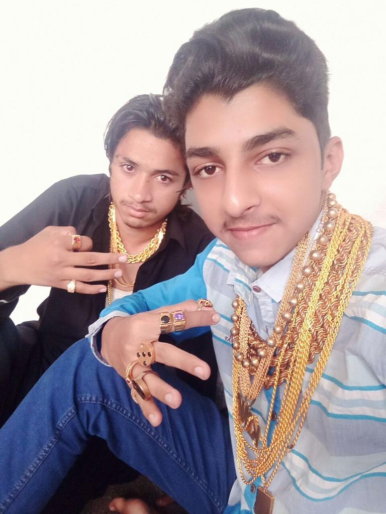 AliSupari's tweet image. 