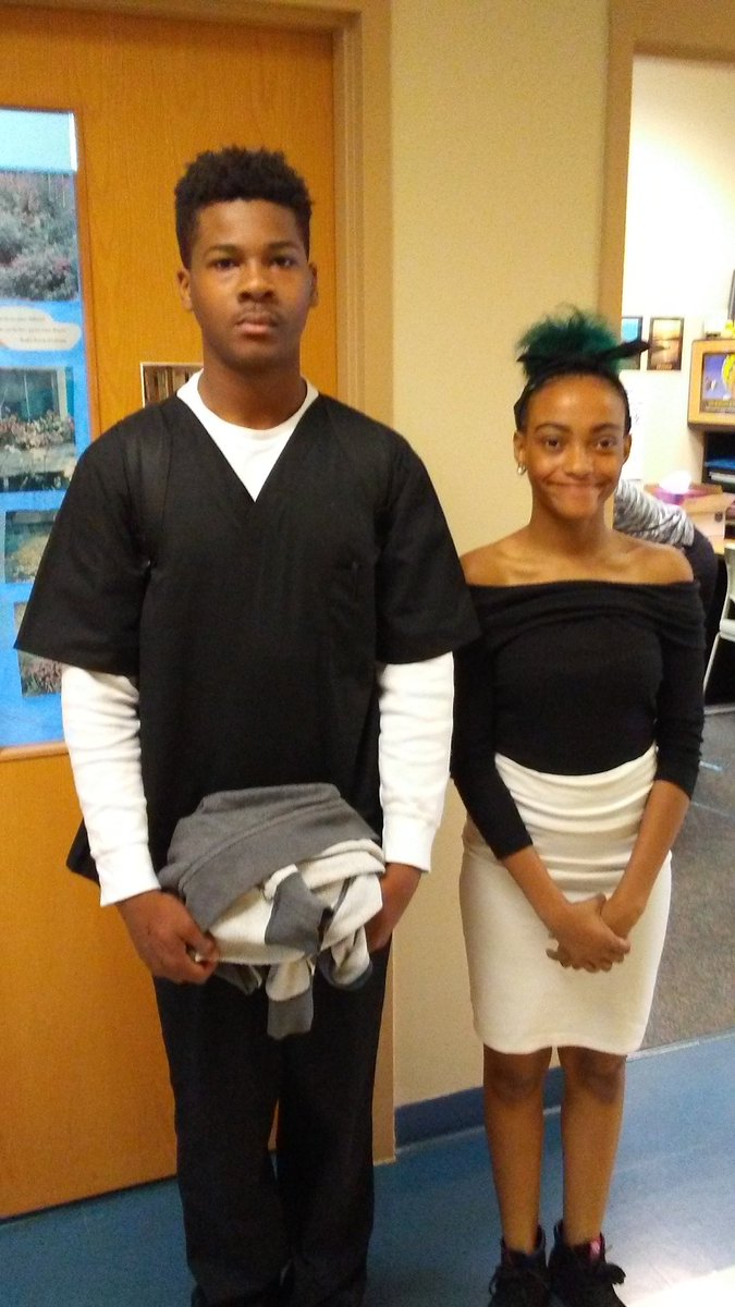 ncseatech's tweet photo. Students and staff participate in 1st ever Dress for Success/Career Day at Southeast Area Technical HS in Castle Hayne, NC. @edieskip @hlappleton @MrDSeaTech #startingtraditions #ncseatech #seadragonpride https://t.co/2MZ0xpJg9S