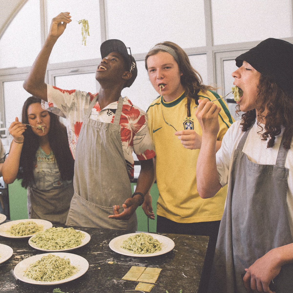 LoyleCarner's tweet photo. Yes young Chefs! Its that time again.

For those that don't know, I run a free cooking school for kids with ADHD between the ages of 14 - 16. 

So if you've got ADHD, live in London and are free at the end of August, you can apply for the course here - https://t.co/LPnl2jhVil https://t.co/hN3wbfmz0c