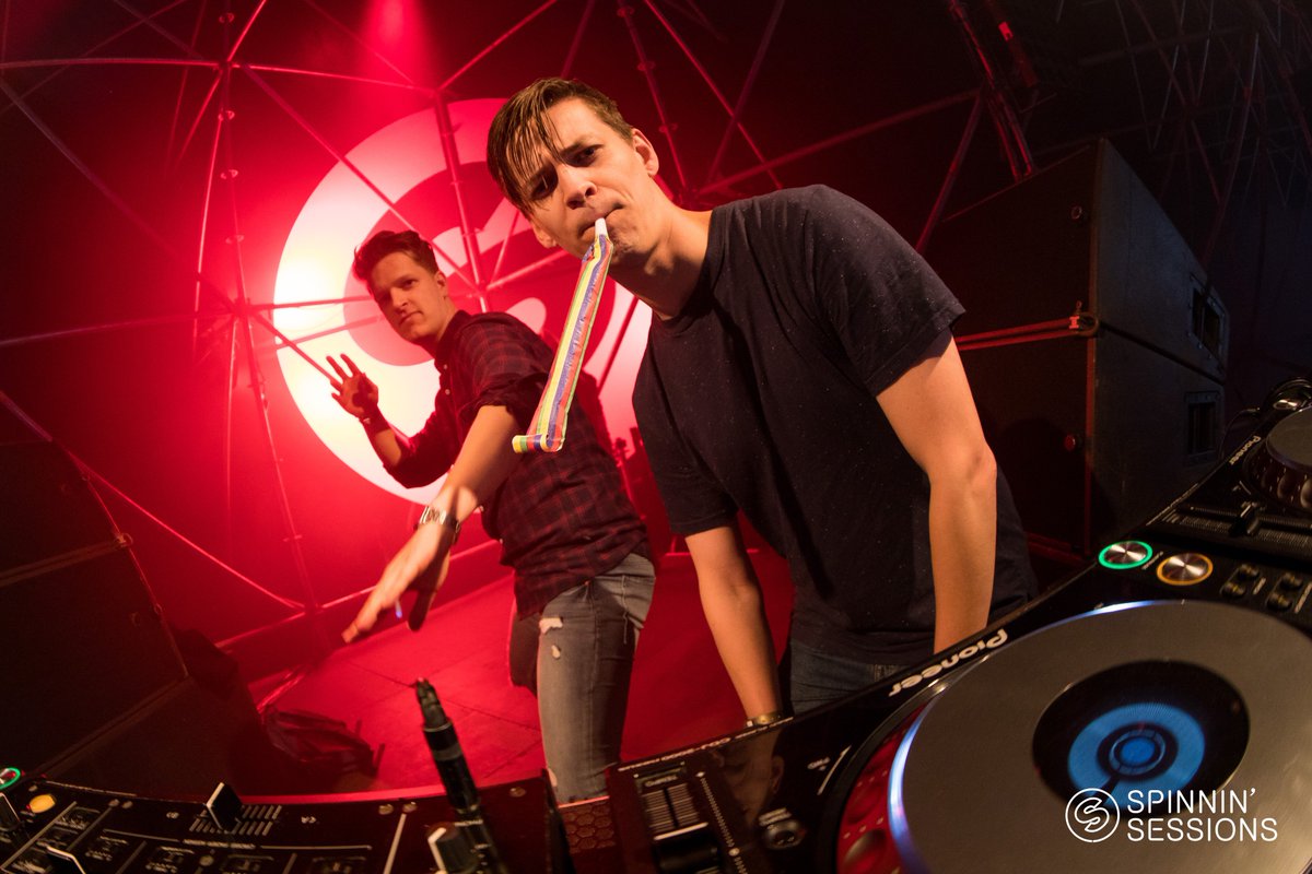 MASmgmt's tweet image. Looks like @mrbeltandwezol had tons of fun at their Kingsday gigs! 😁