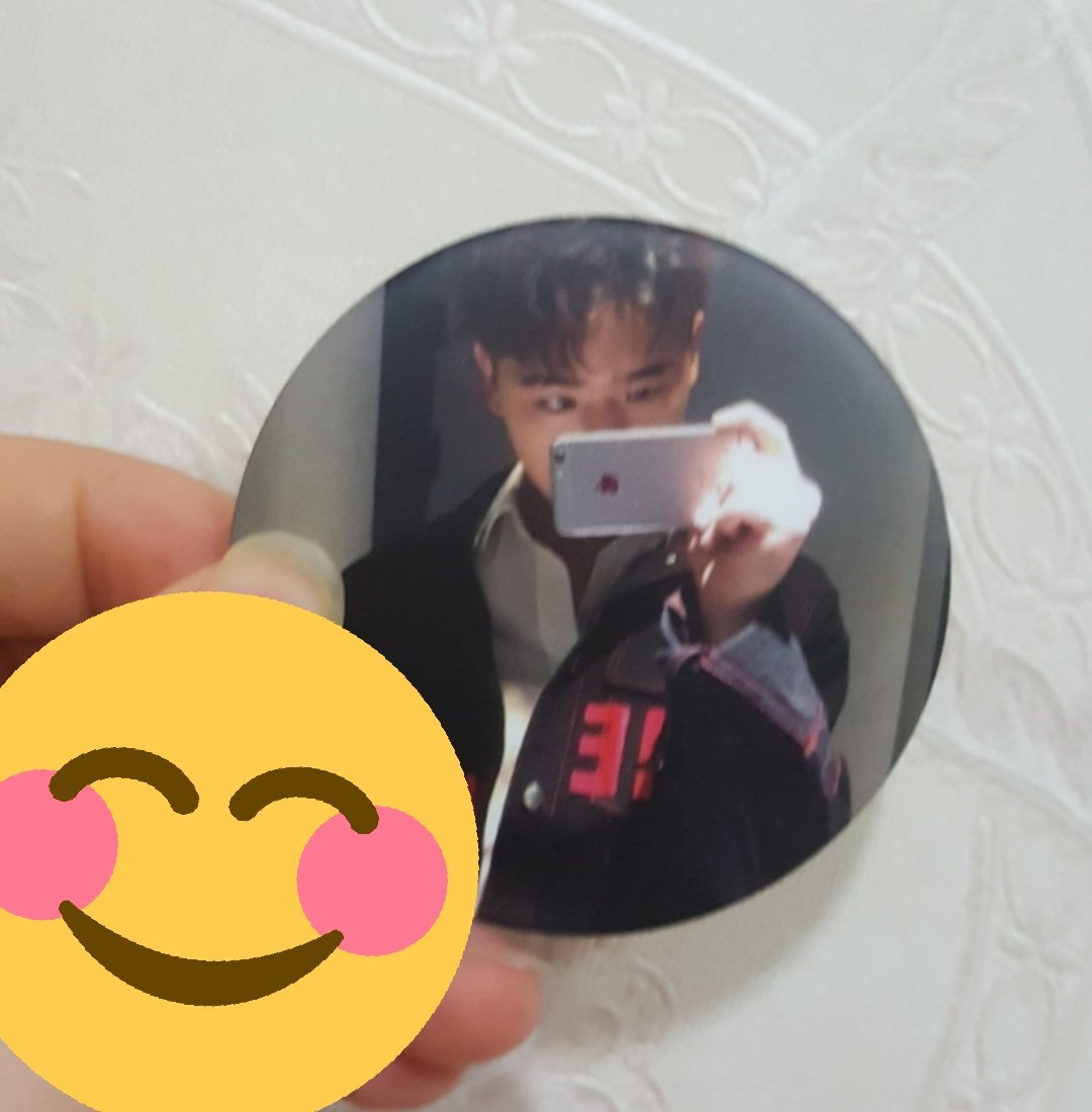 Super__Seoul's tweet photo. 핀버튼 실사입니다!! https://t.co/V2SlDHevjq