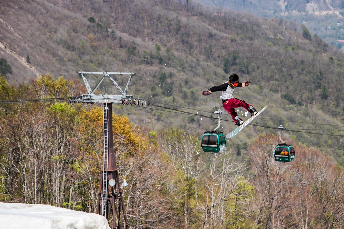 yoshimin0918's tweet photo. 29-30日で撮影してきました⛄🗻
#ponquestfilms #snowboard #hakuba47 #rice28 #mobius3sloop
みんな上手いのにアマチュアスノーボーダー(笑)
楽しい時間を (*´︶`*)♡Thanks!
#CanonEOS80d #ファインダーの越しの私の世界 https://t.co/NRrikUvGkY