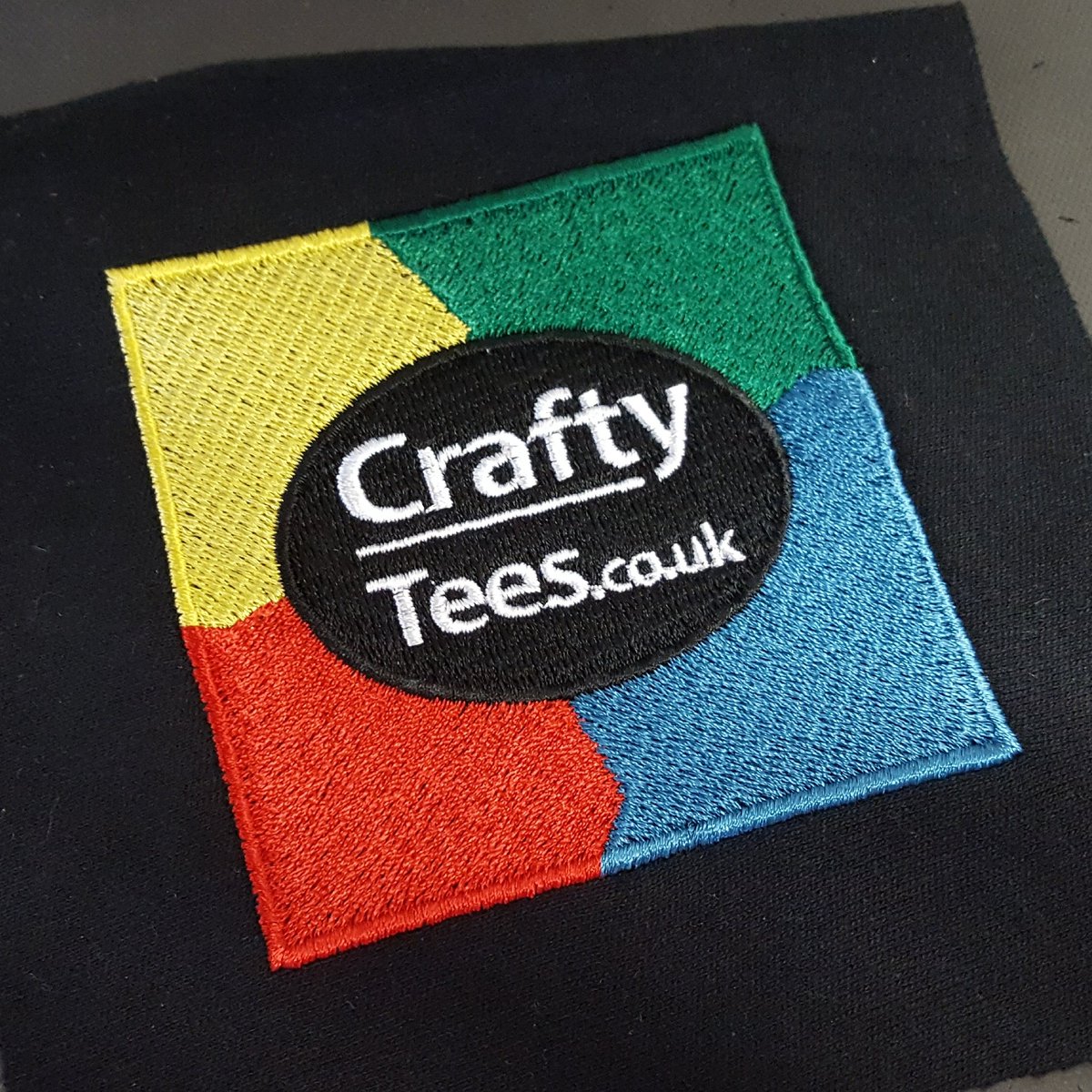 AlbertoM tweet media