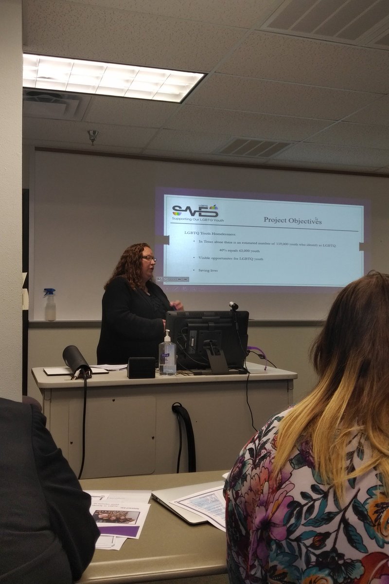realsocialwork's tweet photo. @TarletonSOCW seniors Colleen and Lacy applied for the Ben and Jerry Grassroots social justice grant for $24,000. They find out in 2 weeks if they can move forward to next level in application. @DrNJonesTSU https://t.co/HyG4luizvq