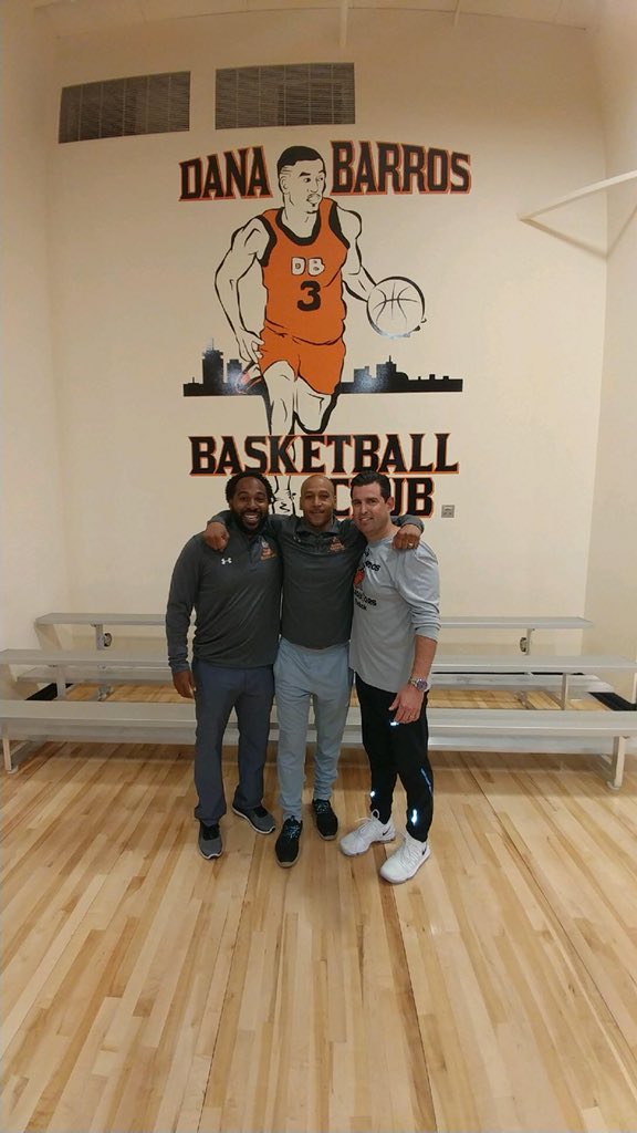 MartinJarmond's tweet photo. Enjoyed visiting with @BCMBB all time great Dana Barros at his π club @danabarrosbball ! His work with youth is outstanding, and he still can drop 50 ππ€«...Proud π¦
!! #WeAreBC https://t.co/A3b9Nz1k29