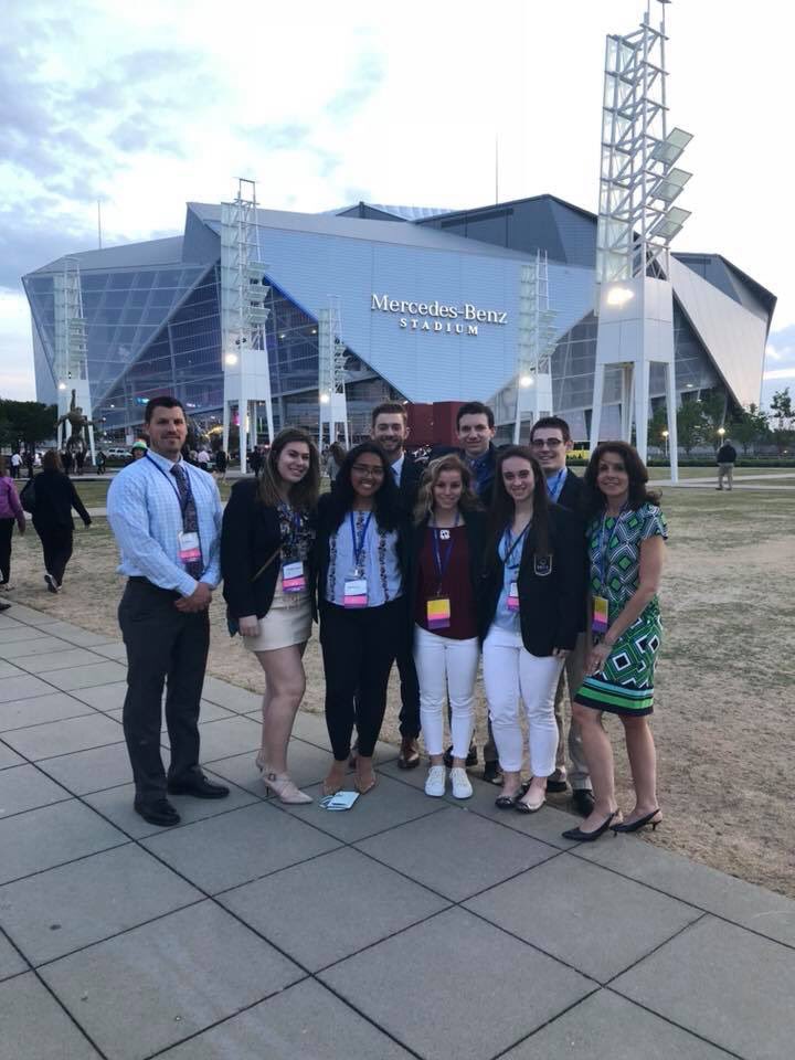 DECA_Weth's tweet photo. We had a great time in Atlanta for ICDC!! Thanks @DECAInc for making it an amazing experience!!🔷🔷 https://t.co/eRsgodBgh1