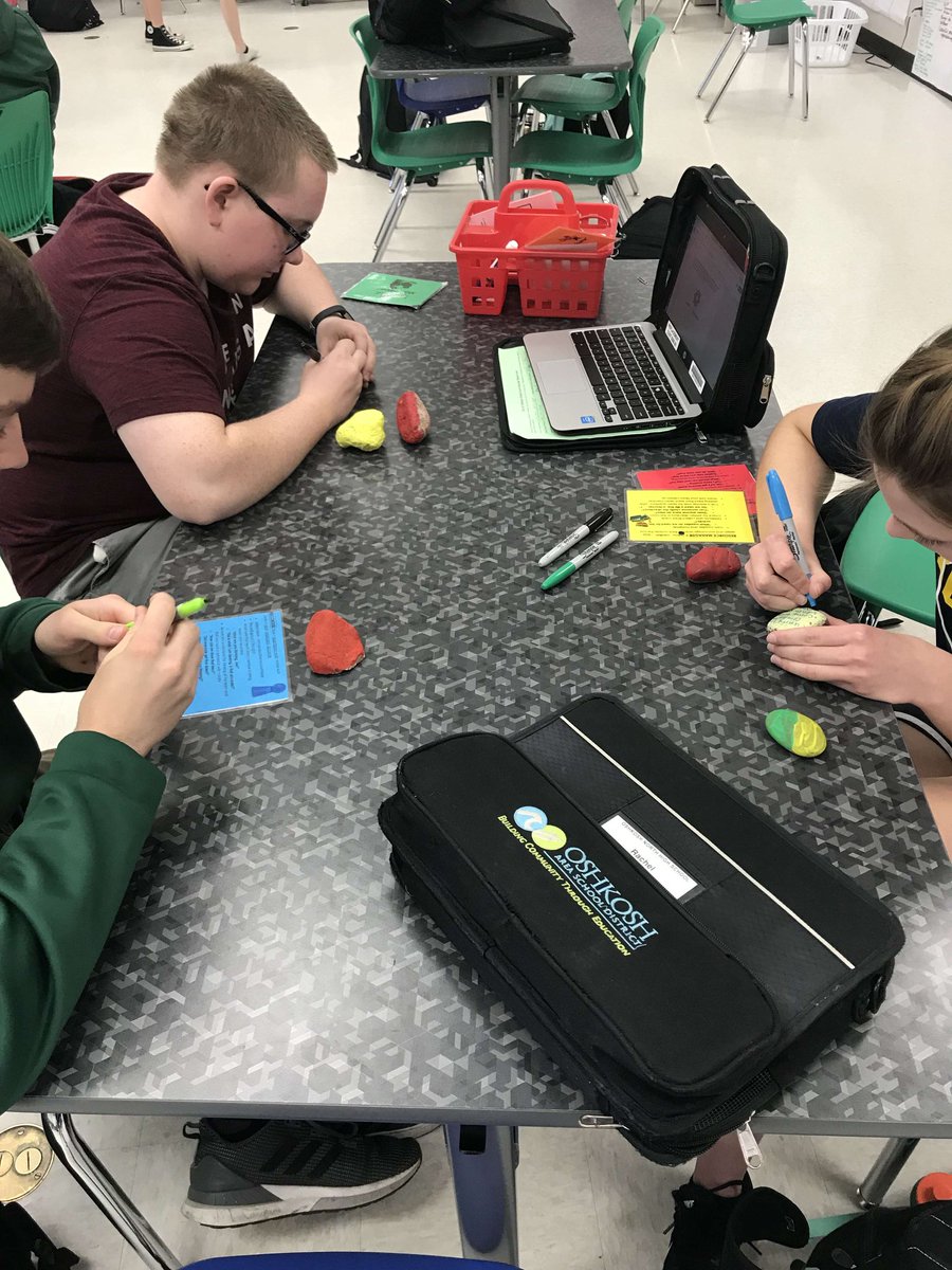 UICoshkosh's tweet photo. We are preparing more rocks today!! If you find the hidden rocks post with the hashtag #unityoshkosh see you on may 5th from 11am to 3pm!!! https://t.co/uXJJz7qWW3