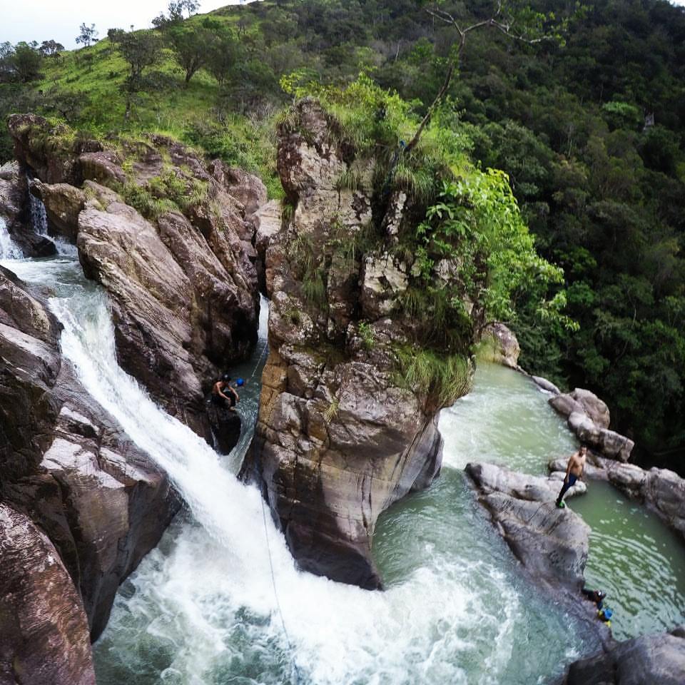Coclé tiene muchos lugares mágico por conocer y disfrutar

Vista @jalevyvega08 #Gaita #olá #Coclé La suma de buenos contextos dan como resultado un frenezi de emociones
nomadeando en busca de un contexto que complemente nuestra existencia #sivisitasnoensucies #CocléTravel #Panamá