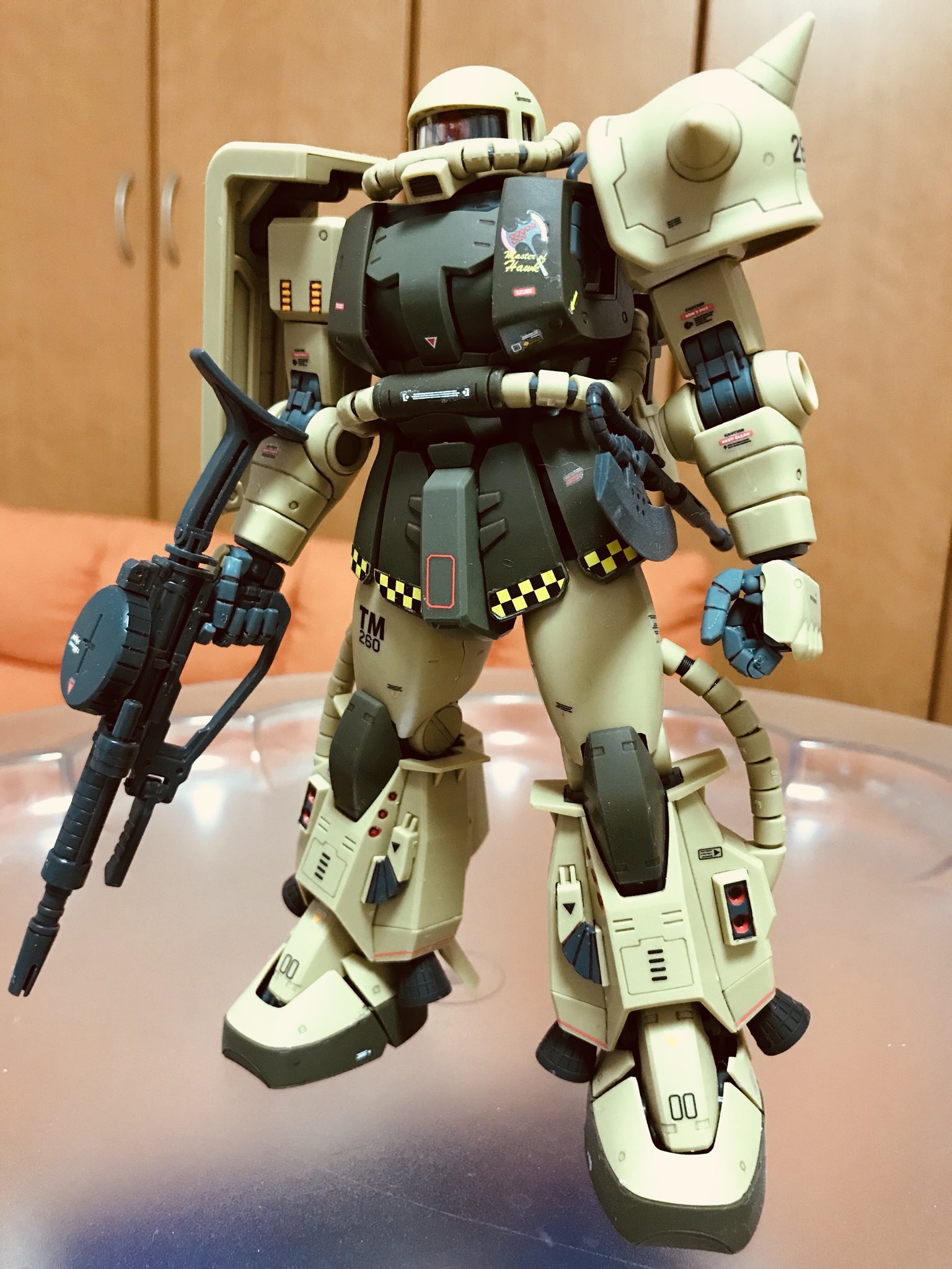 コルシカ V Tvittere Mg Ms 06r 1 ブレニフ オグス専用高機動型ザク ジオン本国防空部隊のエース パイロットの搭乗機が初キット化 もちろんこんなのはプレミアムバンダイのみの通販である しかしなかなかザクらしいシックな色味やシールは元祖msv本のまま ただし