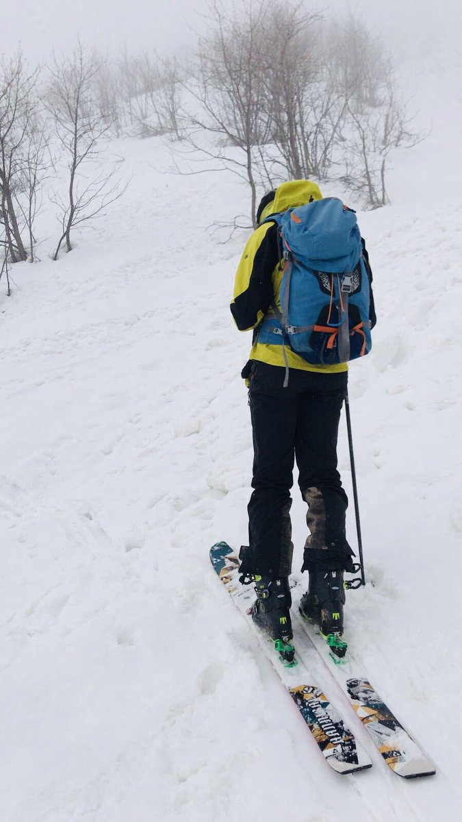 Kearney France (@kearney_fr) on Twitter photo Depuis Chamonix, TimothĂ©e a tenu Ă encourager Celine, Mathieu, Arnaud et Fred, la #ATKTeam2018, dans son #raidcs : câest dire si tout le bureau de Paris soutient notre Ă©quipe au <a href="/Raid_CS/">Raid CentraleSupelec</a> đđ Depuis Chamonix, TimothĂ©e a tenu Ă encourager Celine, Mathieu, Arnaud et Fred, la #ATKTeam2018, dans son #raidcs : câest dire si tout le bureau de Paris soutient notre Ă©quipe au <a href="/Raid_CS/">Raid CentraleSupelec</a> đđ